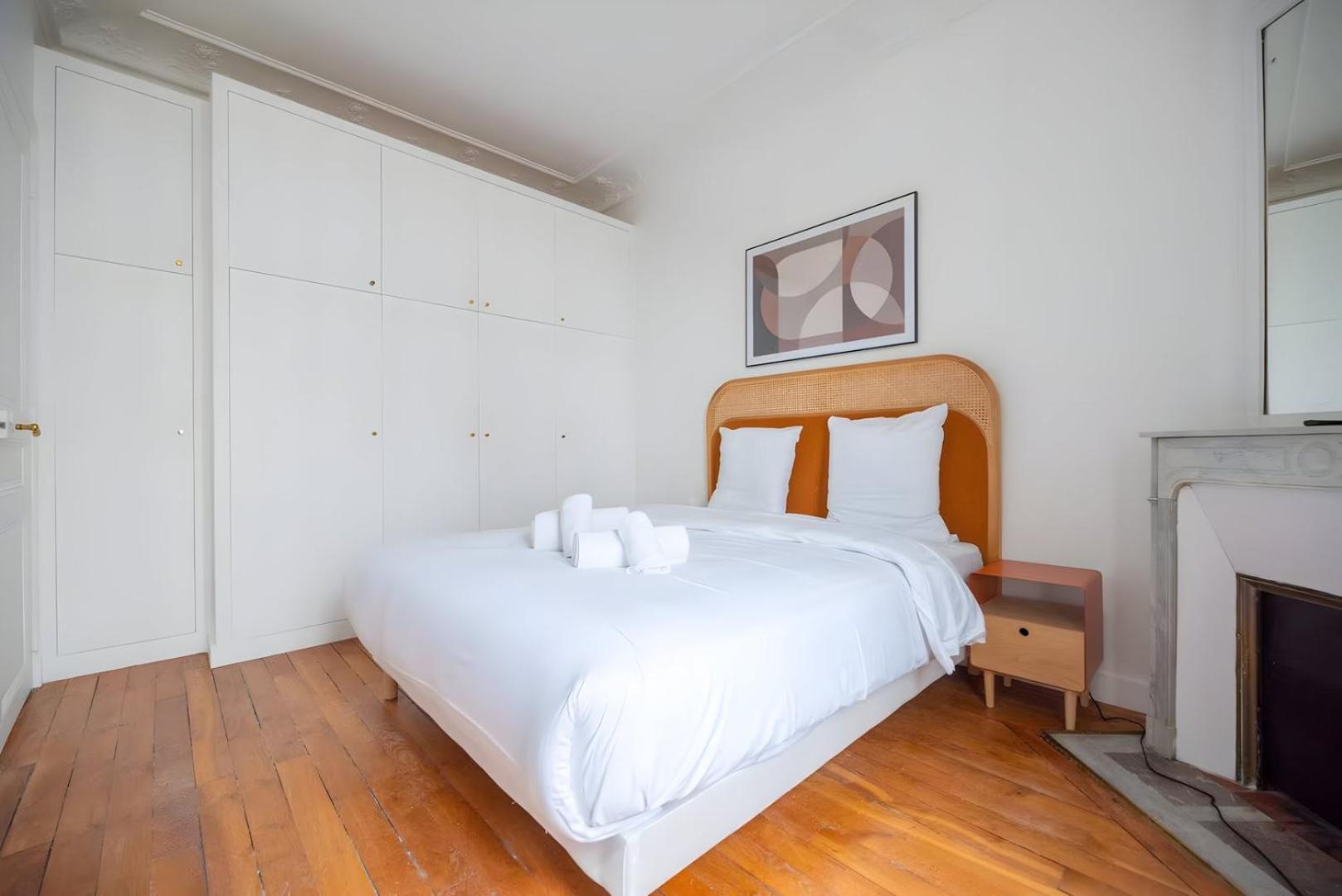 Apartment Tbs 325 - Superb With Eiffel Tower View Paris