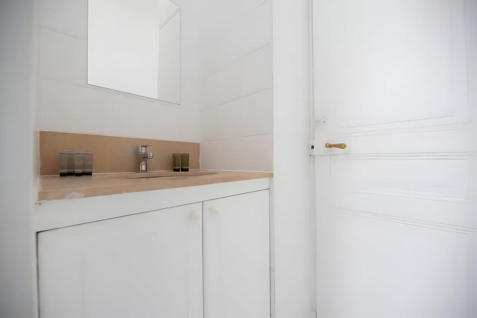 Tbs 325 - Superb With Eiffel Tower View Apartment Paris